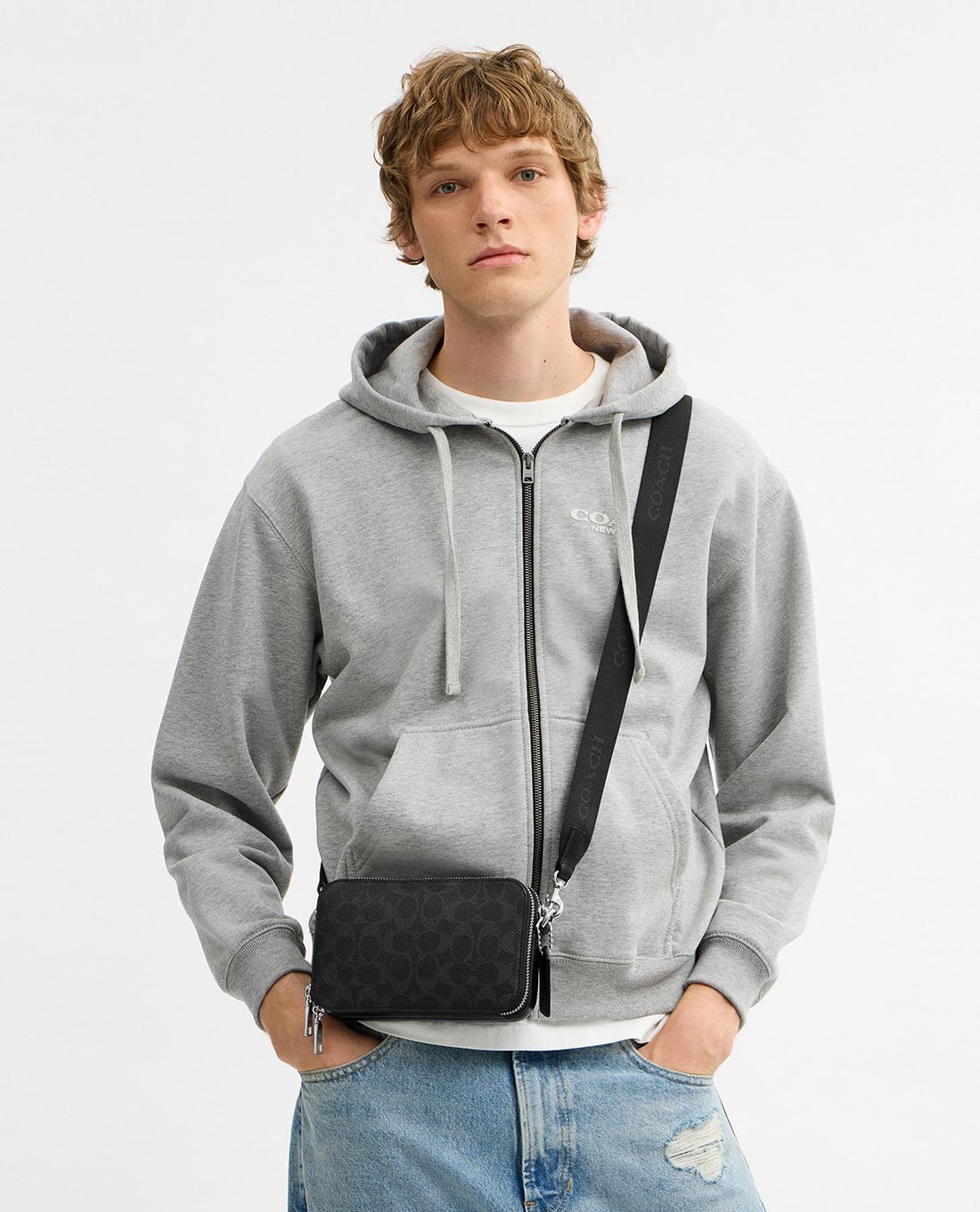 COACH - Túi đeo chéo nam Clinton In Signature Canvas