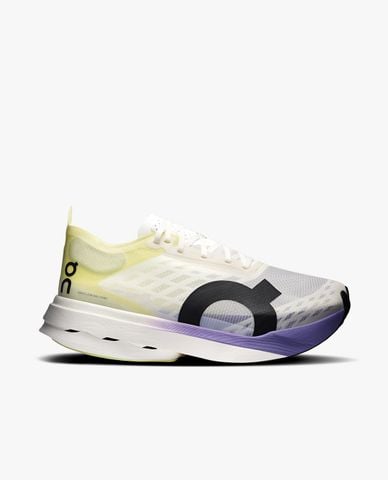  ON RUNNING - Giày chạy bộ nữ Cloudboom Strike 