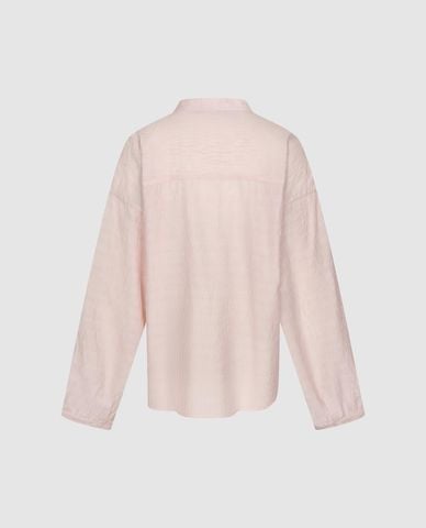  URBAN REVIVO - Áo sơ mi nữ cổ trụ tay dài dáng xoắn 