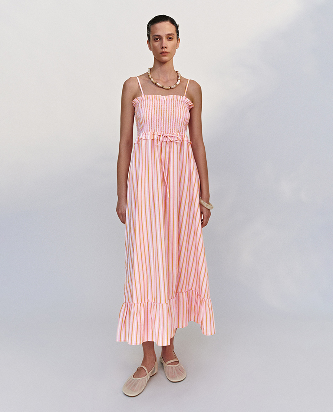 URBAN REVIVO - Đầm hai dây midi kẻ sọc