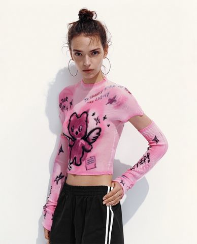  URBAN REVIVO - Áo croptop nữ tay dài cut out 