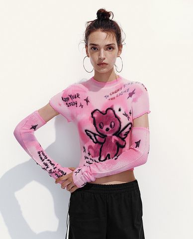  URBAN REVIVO - Áo croptop nữ tay dài cut out 