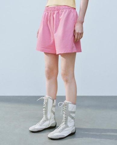  URBAN REVIVO - Quần short nữ ống rộng lưng thun 