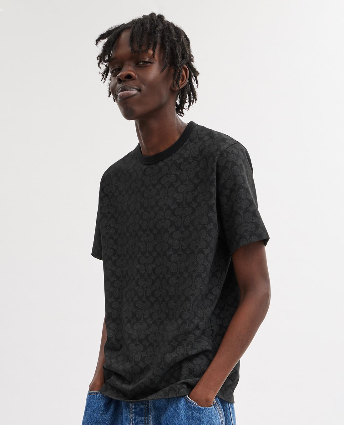 COACH - Áo thun nam cổ tròn tay ngắn Signature