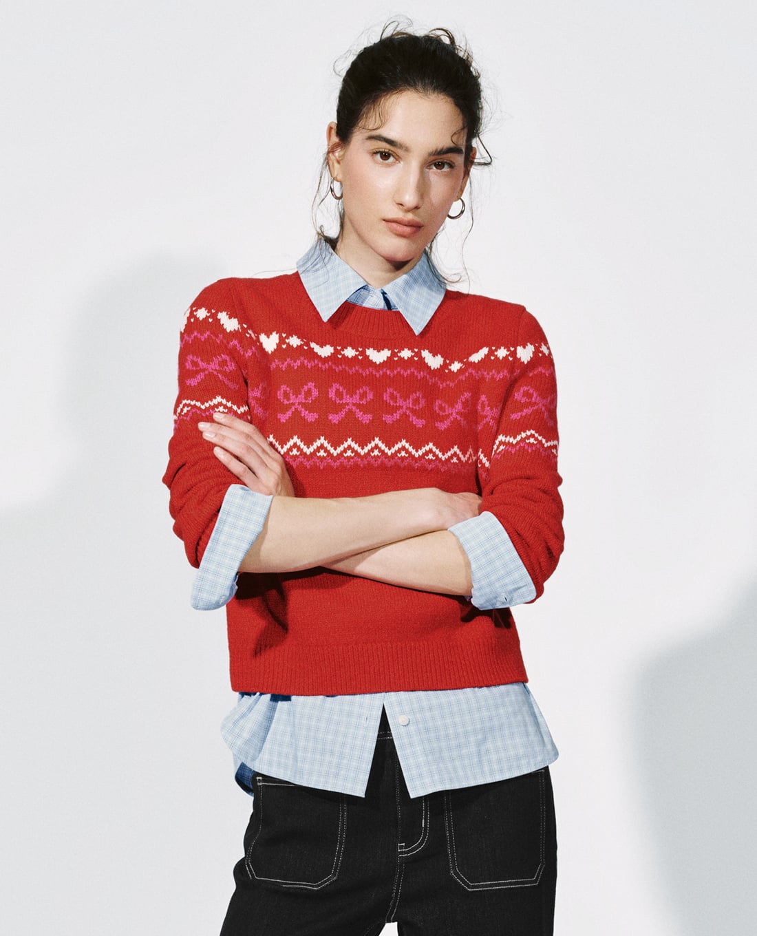 URBAN REVIVO - Áo dệt kim nữ cổ tròn tay dài phối họa tiết