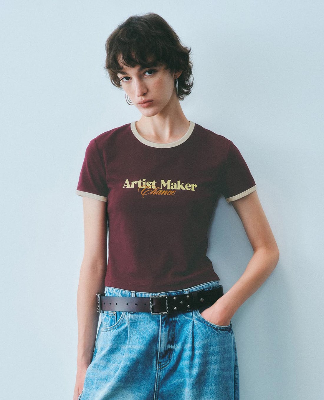 URBAN REVIVO - Áo thun nữ cổ tròn tay ngắn phối viền