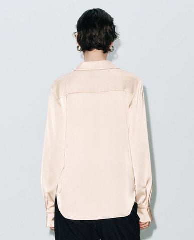  URBAN REVIVO - Áo sơ mi nữ cổ bẻ tay dài thanh lịch 