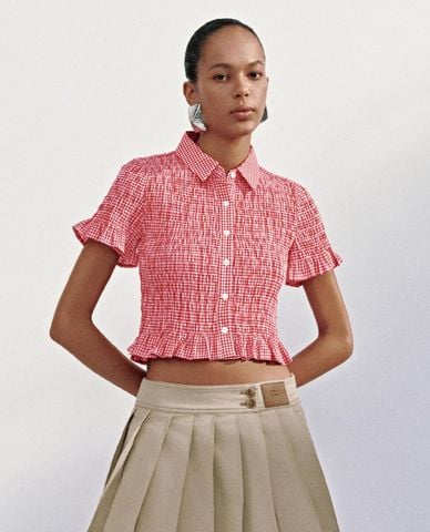  URBAN REVIVO - Áo sơ mi nữ tay ngắn nhún bèo 