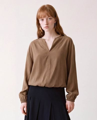  URBAN REVIVO - Áo kiểu nữ cổ V tay dài bo chun 