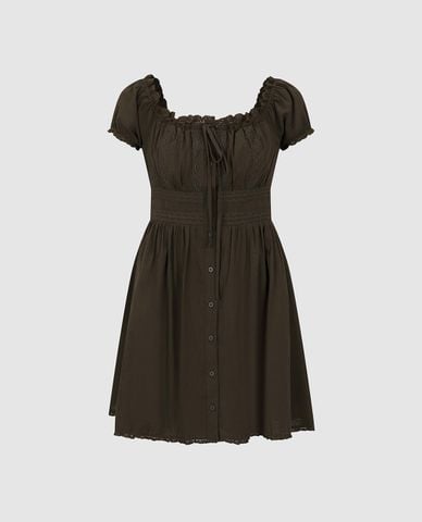  URBAN REVIVO - Đầm mini cổ vuông tay ngắn viền ren 