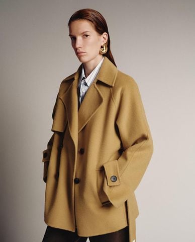  URBAN REVIVO - Áo khoác măng tô nữ dáng ngắn cổ ve bản lớn 