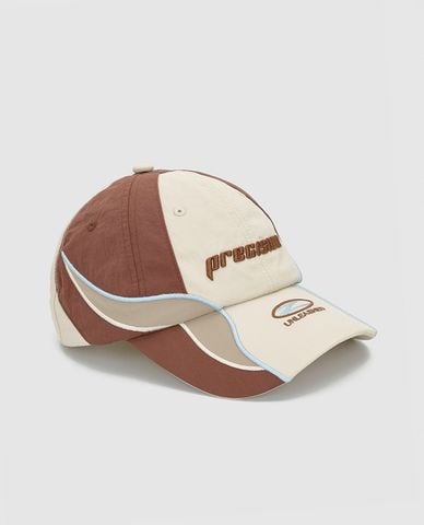  URBAN REVIVO - Nón bóng chày unisex thêu chữ 