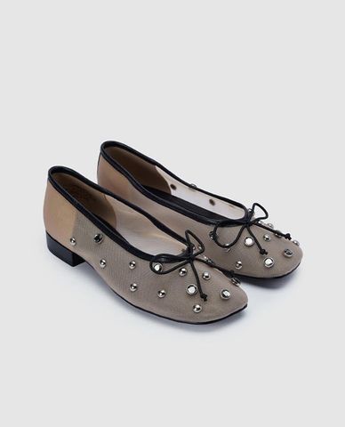  URBAN REVIVO - Giày búp bê nữ đế thấp mũi vuông 