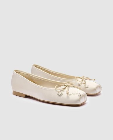  URBAN REVIVO - Giày búp bê nữ mũi vuông đế bệt phối nơ 