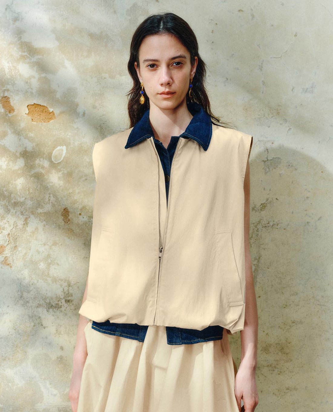 URBAN REVIVO - Áo khoác gilet nữ phối khóa kéo Leisure