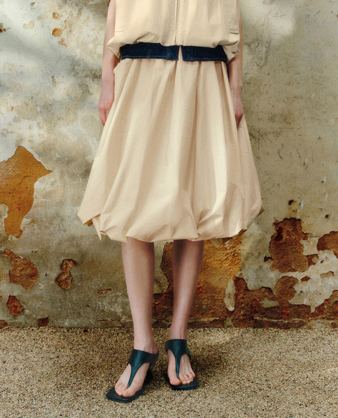 URBAN REVIVO - Chân váy chữ A midi lưng thun