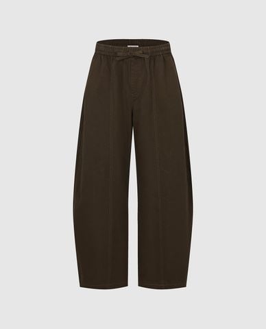  URBAN REVIVO - Quần jeans nam ống rộng lưng thun dáng cong 
