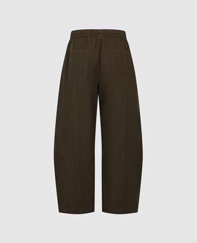  URBAN REVIVO - Quần jeans nam ống rộng lưng thun dáng cong 