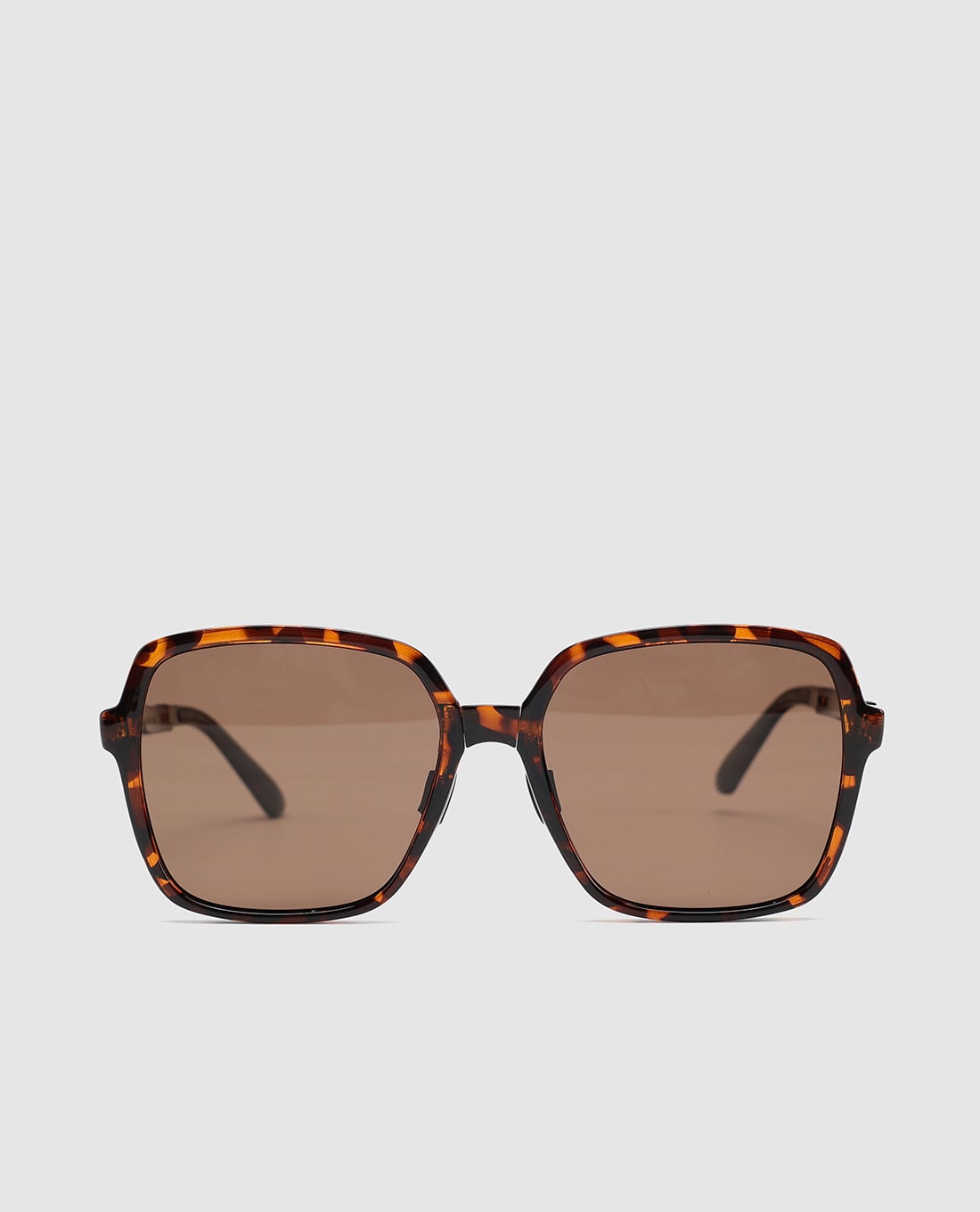 URBAN REVIVO - Kính mát nữ gọng vuông họa tiết cổ điển