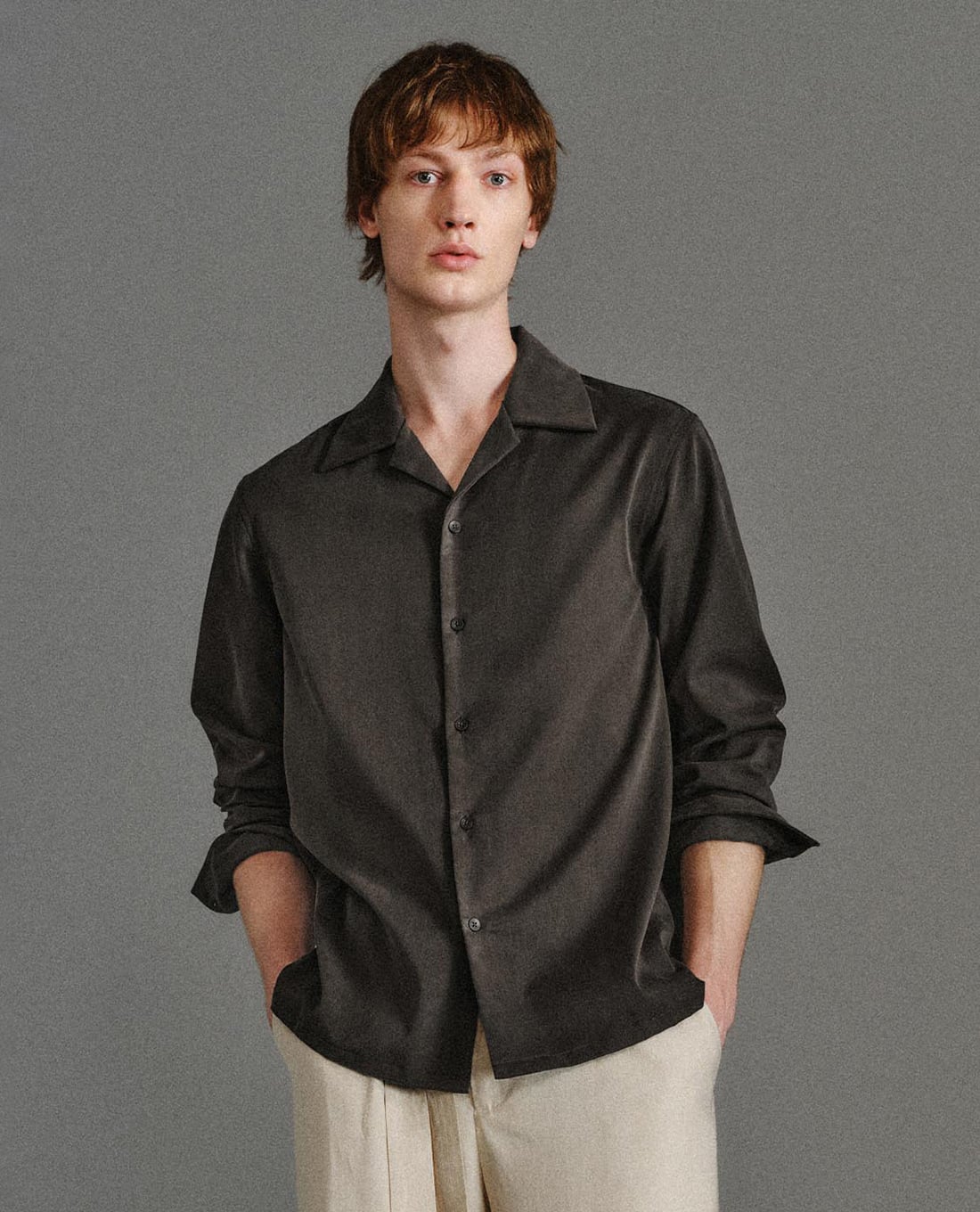 URBAN REVIVO - Áo sơ mi nam cổ bẻ tay dài