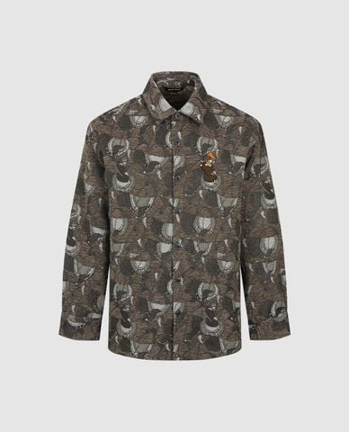  URBAN REVIVO - Áo sơ mi nam cổ bẻ tay ngắn in họa tiết 