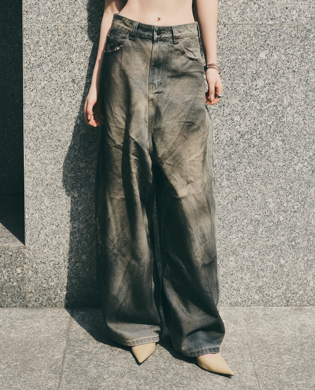 DEZUS - Quần jeans nữ ống rộng wash loang Marcy