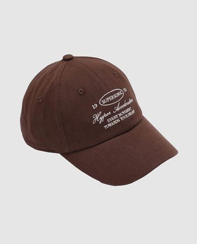  URBAN REVIVO - Nón bóng chày unisex thêu chữ 