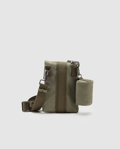  URBAN REVIVO - Túi đeo chéo nam phom chữ nhật đa ngăn 