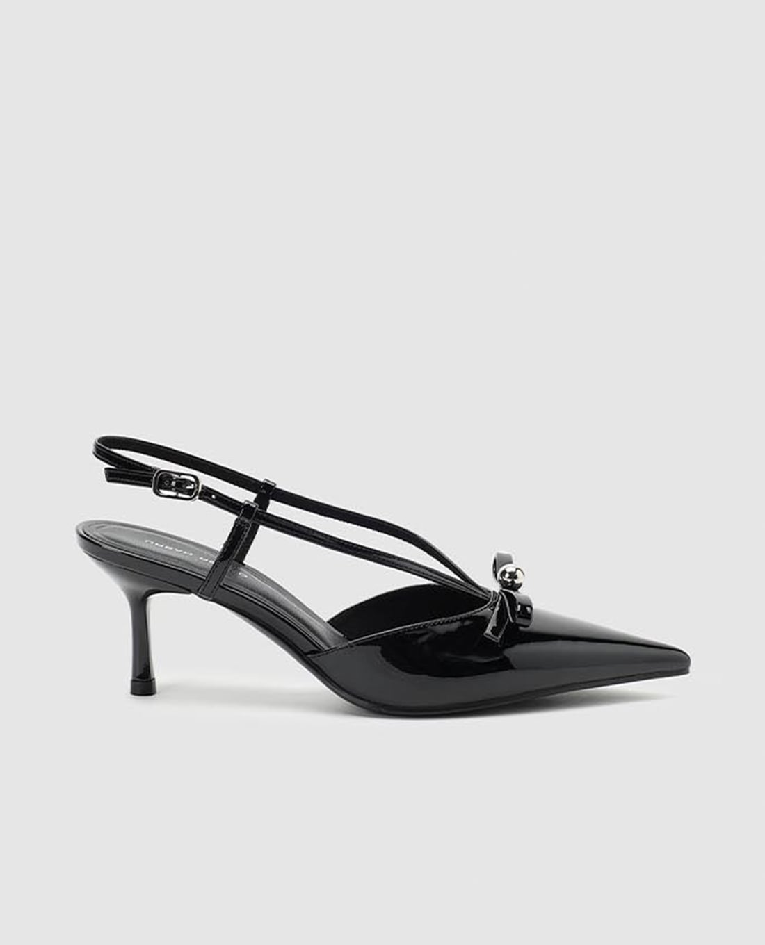 URBAN REVIVO - Giày sandals cao gót nữ bít mũi phối nơ