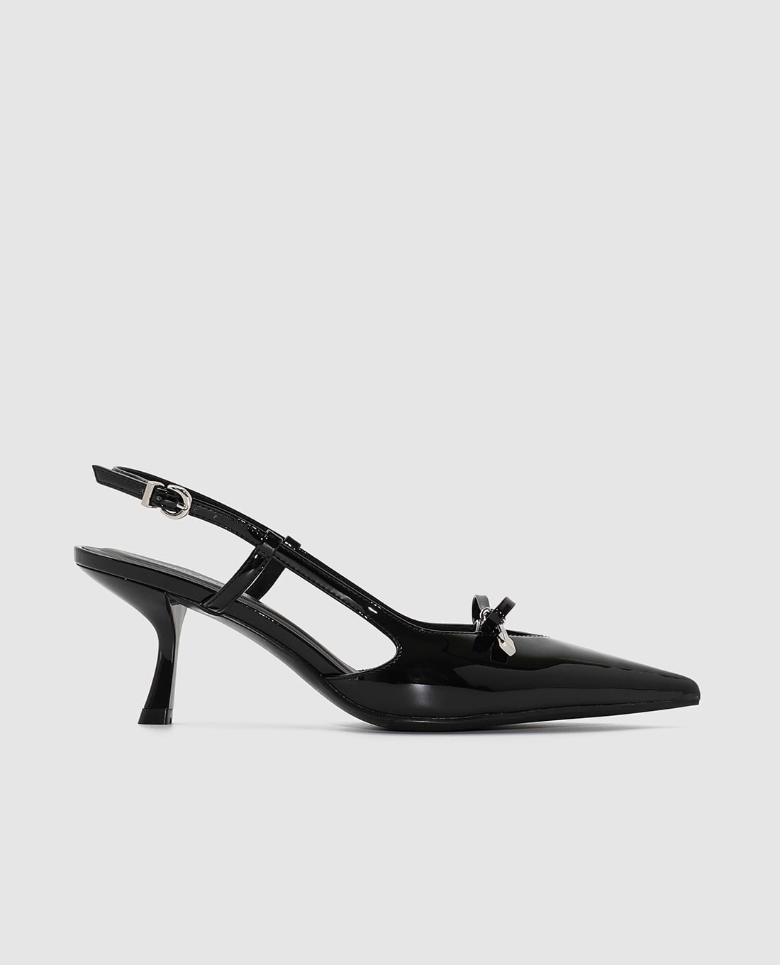 URBAN REVIVO - Giày sandals cao gót nữ mũi nhọn phối nơ