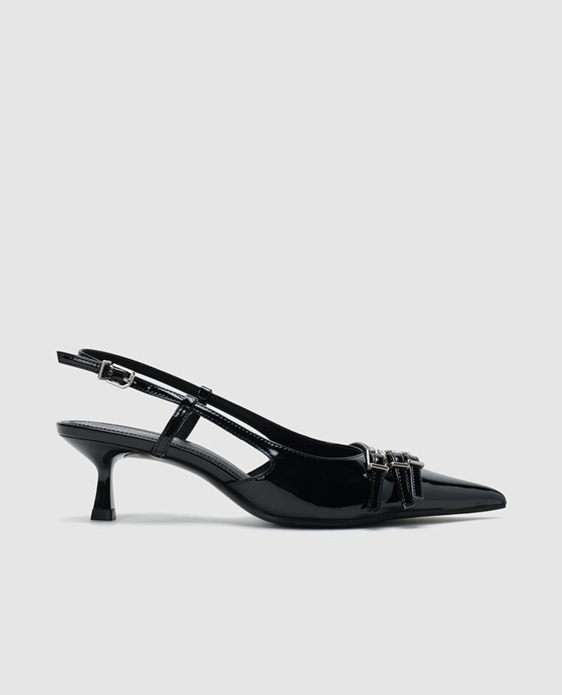 URBAN REVIVO - Giày sandals cao gót nữ mũi nhọn khóa gài