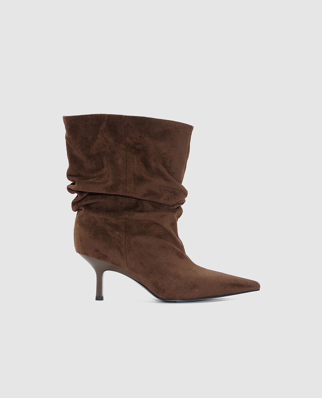 URBAN REVIVO - Boots cao gót nữ mũi nhọn xếp nếp