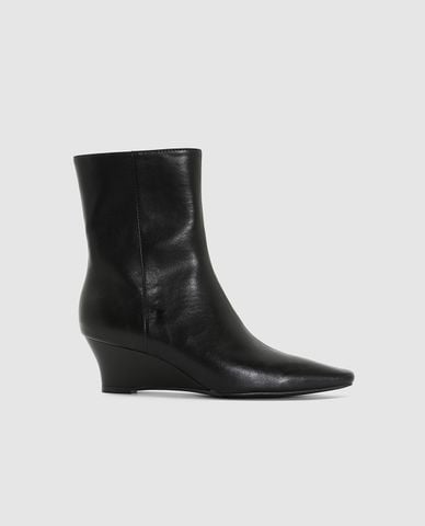  URBAN REVIVO - Boots đế cao nữ mũi nhọn khóa kéo 
