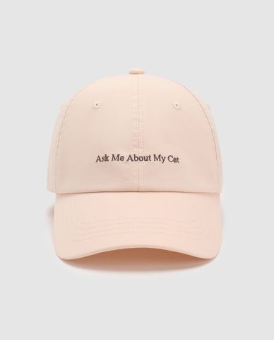  URBAN REVIVO - Nón bóng chày unisex thêu chữ 