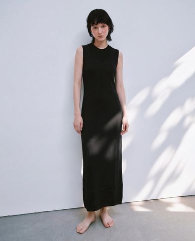  URBAN REVIVO - Đầm sát nách midi thanh lịch 