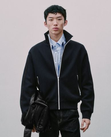  URBAN REVIVO - Áo khoác thể thao nam cổ cao khóa kéo 