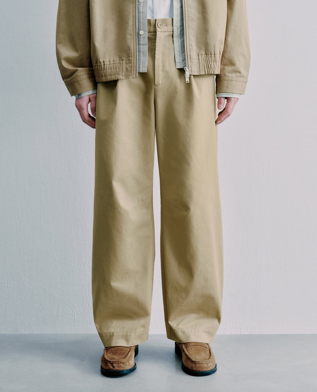 URBAN REVIVO - Quần nam ống rộng thanh lịch