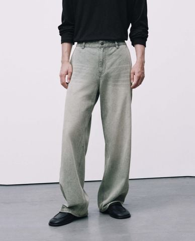  URBAN REVIVO - Quần jeans nam ống rộng wash bạc 
