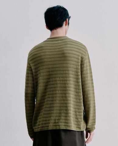  URBAN REVIVO - Áo dệt kim nam cổ bẻ tay dài hiện đại 