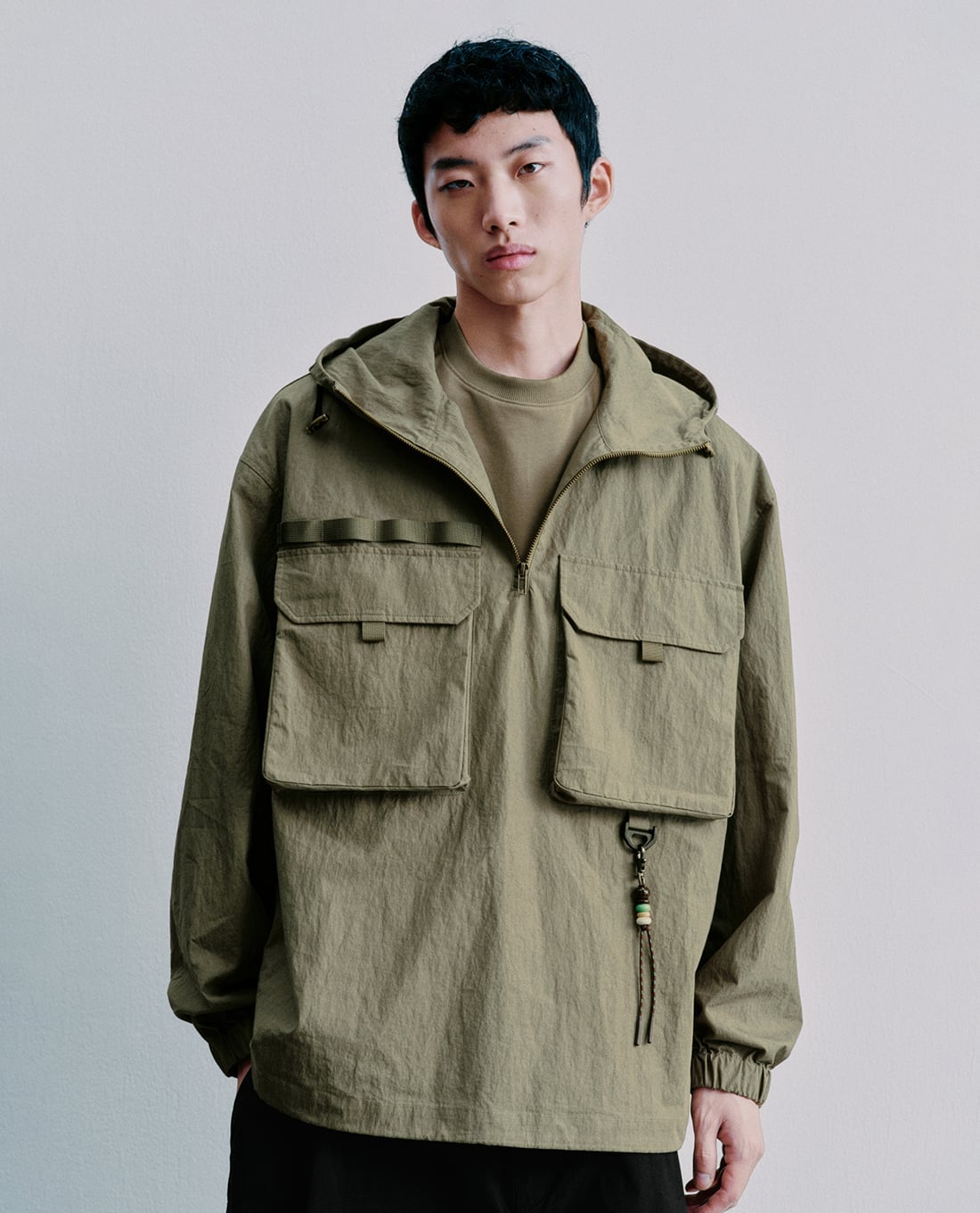 URBAN REVIVO - Áo khoác phối mũ nam tay dài túi hộp