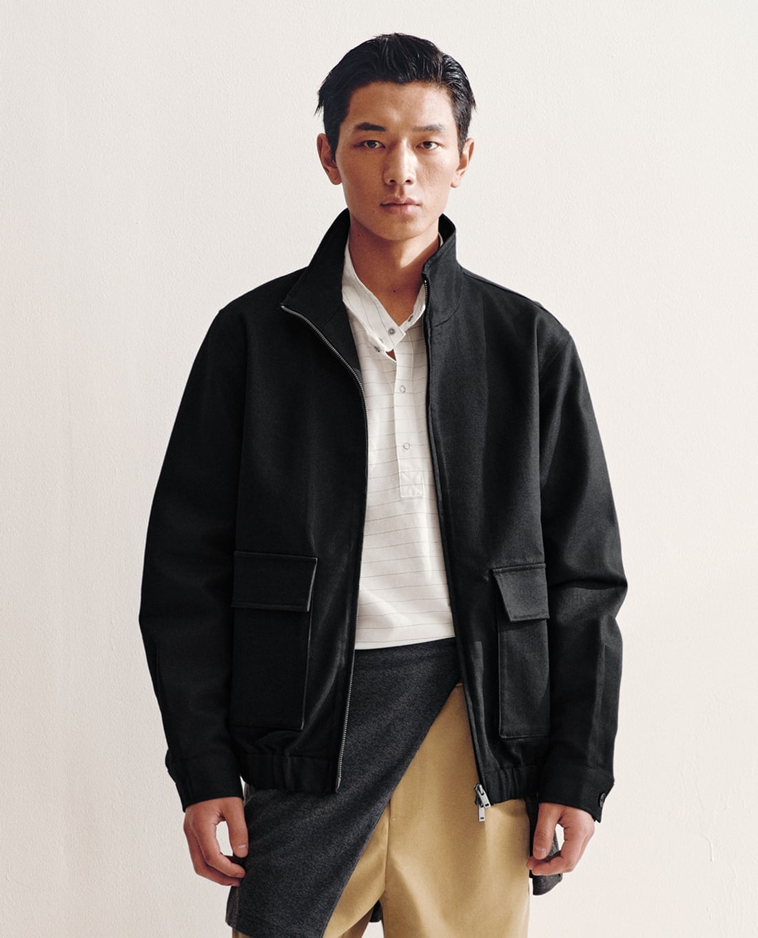 URBAN REVIVO - Áo khoác thể thao nam cổ cao túi hộp