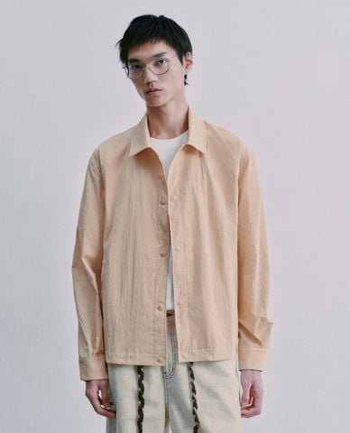  URBAN REVIVO - Áo khoác sơ mi nam cổ bẻ tay dài cá tính 