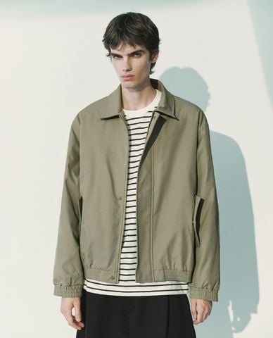  URBAN REVIVO - Áo khoác bomber nam cổ bẻ tay dài 