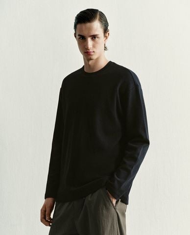  URBAN REVIVO - Áo thun nam cổ tròn tay dài 