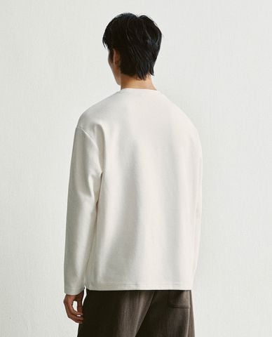  URBAN REVIVO - Áo thun nam cổ tròn tay dài 