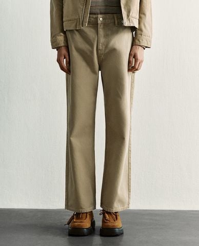  URBAN REVIVO - Quần jeans nam ống đứng cá tính 