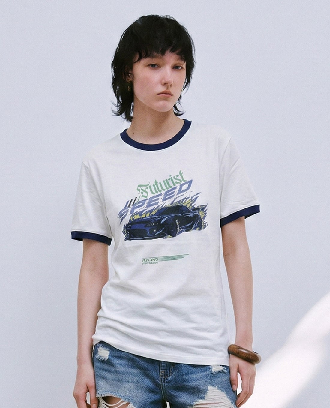 URBAN REVIVO - Áo thun nữ cổ tròn tay ngắn phối viền