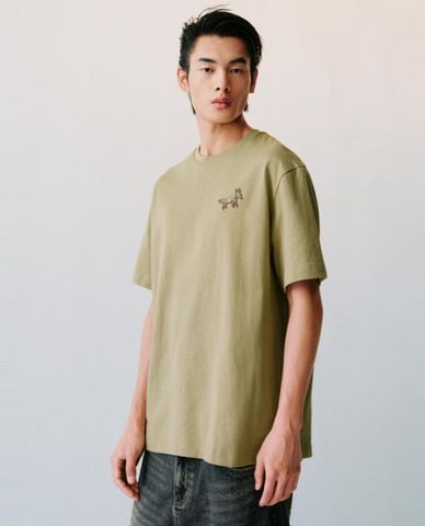  URBAN REVIVO - Áo thun nam cổ tròn tay ngắn thêu họa tiết 