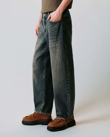  URBAN REVIVO - Quần jeans nam ống rộng wash bạc cổ điển 