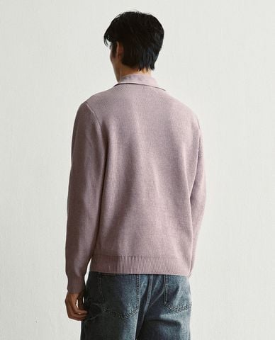  URBAN REVIVO - Áo dệt kim nam cổ bẻ tay dài phom suông 
